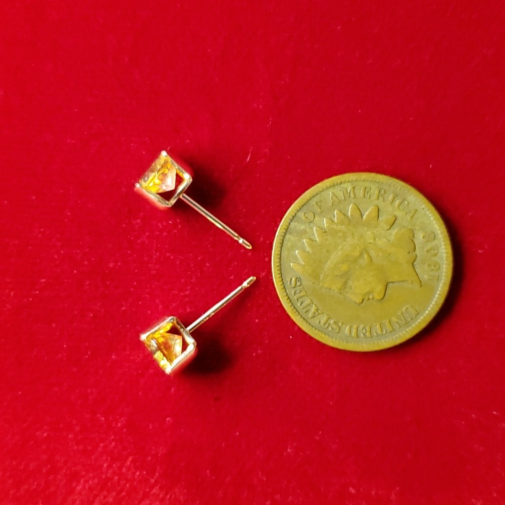Citrine 2ctw 14K Yellow Gold Stud Earrings - Picture 11 of 13